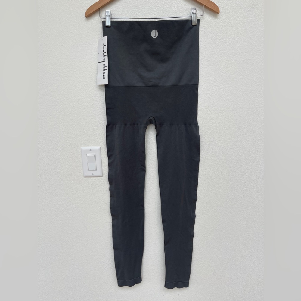 New Preggo Leggings Gray Size L/XL